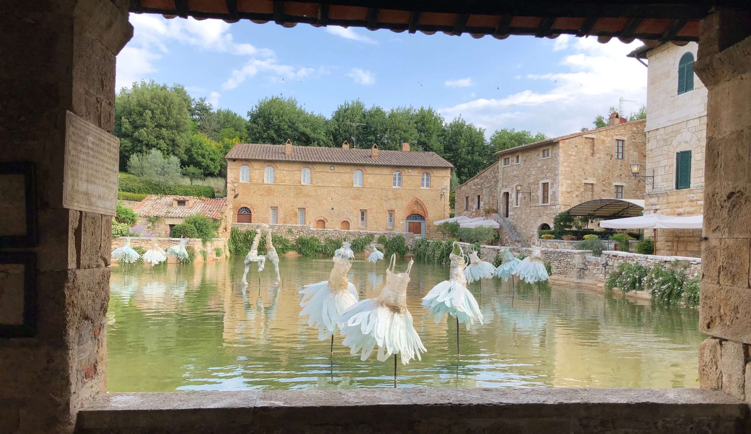 Bagno Vignoni Val d'Orcia Tuscany, old roman baths historical medieval village