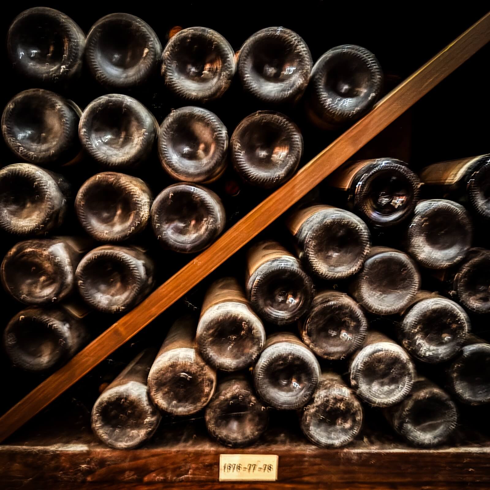 wine supertuscan Brunello di montalcino chianti Bolgheri tasting Vino Nobile di Montepulciano Orcia DOC IGT